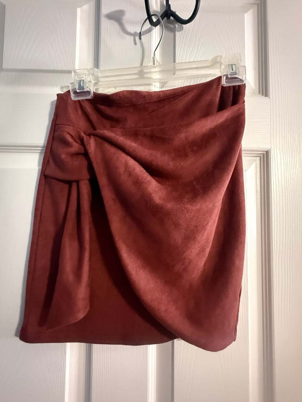 Altar'd State Magnolia Faux Suede Mini Twist Knot Skirt Medium Burgundy